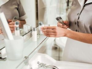 environment, plastic, hotels, single use, sustainable, ecofriendly, biodegradable, chanelle dupre