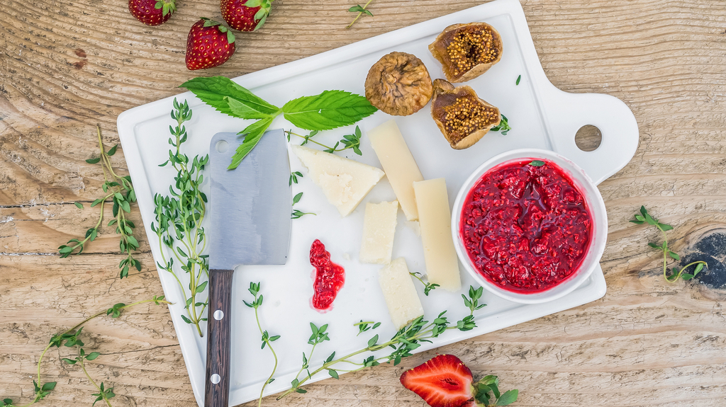 cutting board, plastic, bamboo, ecofriendly