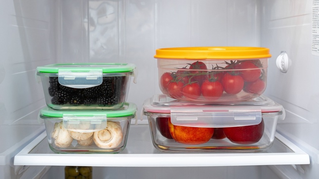 sustainable living kitchen