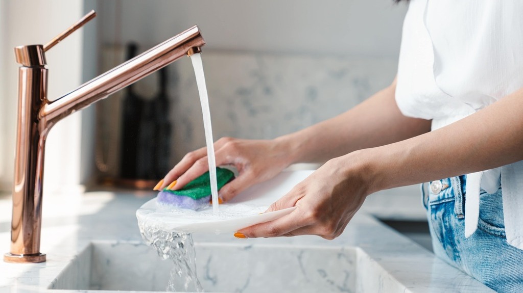 sustainable living kitchen