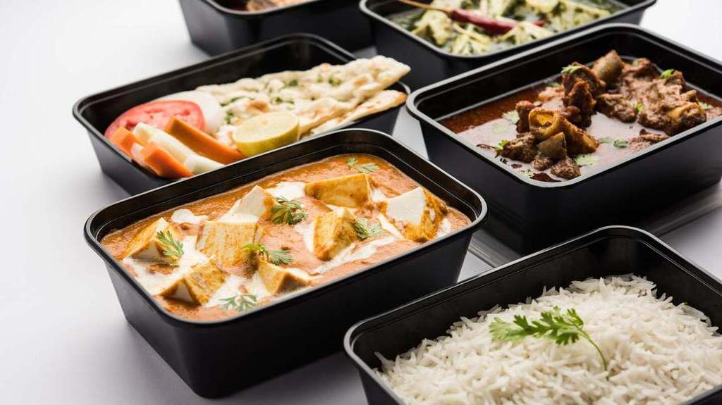 restaurant food containers take away food delivery sustainable plastic ban